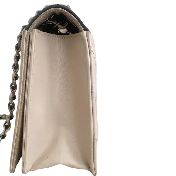 Chanel Ballerine Quilted  Leather Small Flap Shoulder Crossbody Bag - Picture 3 of 16